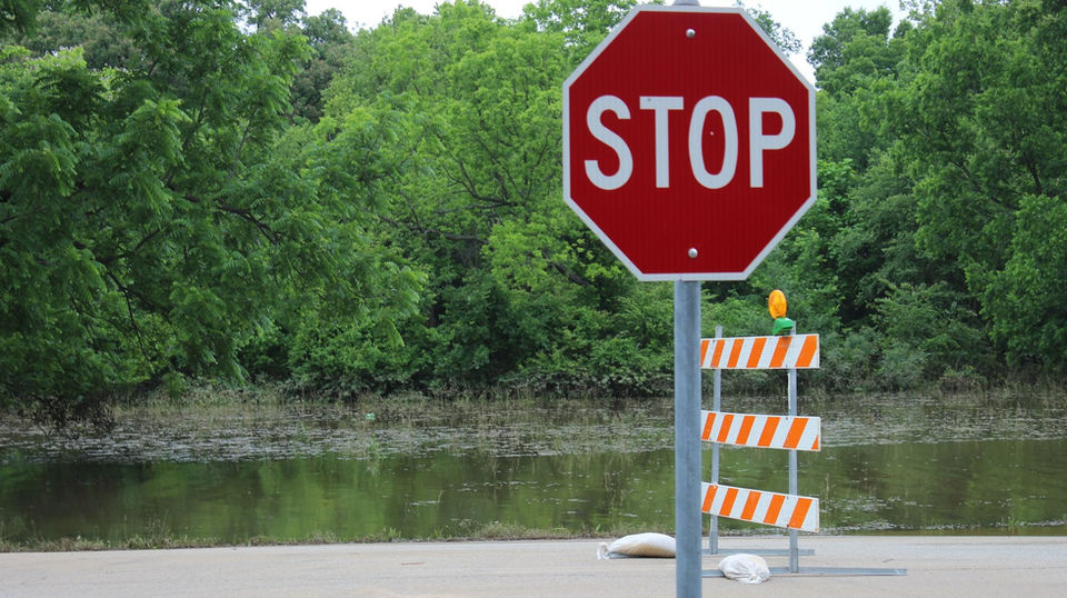Flooding stop sign.jpeg