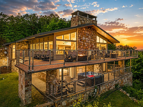 Grand View smoky Mountain in Sevierville, TN