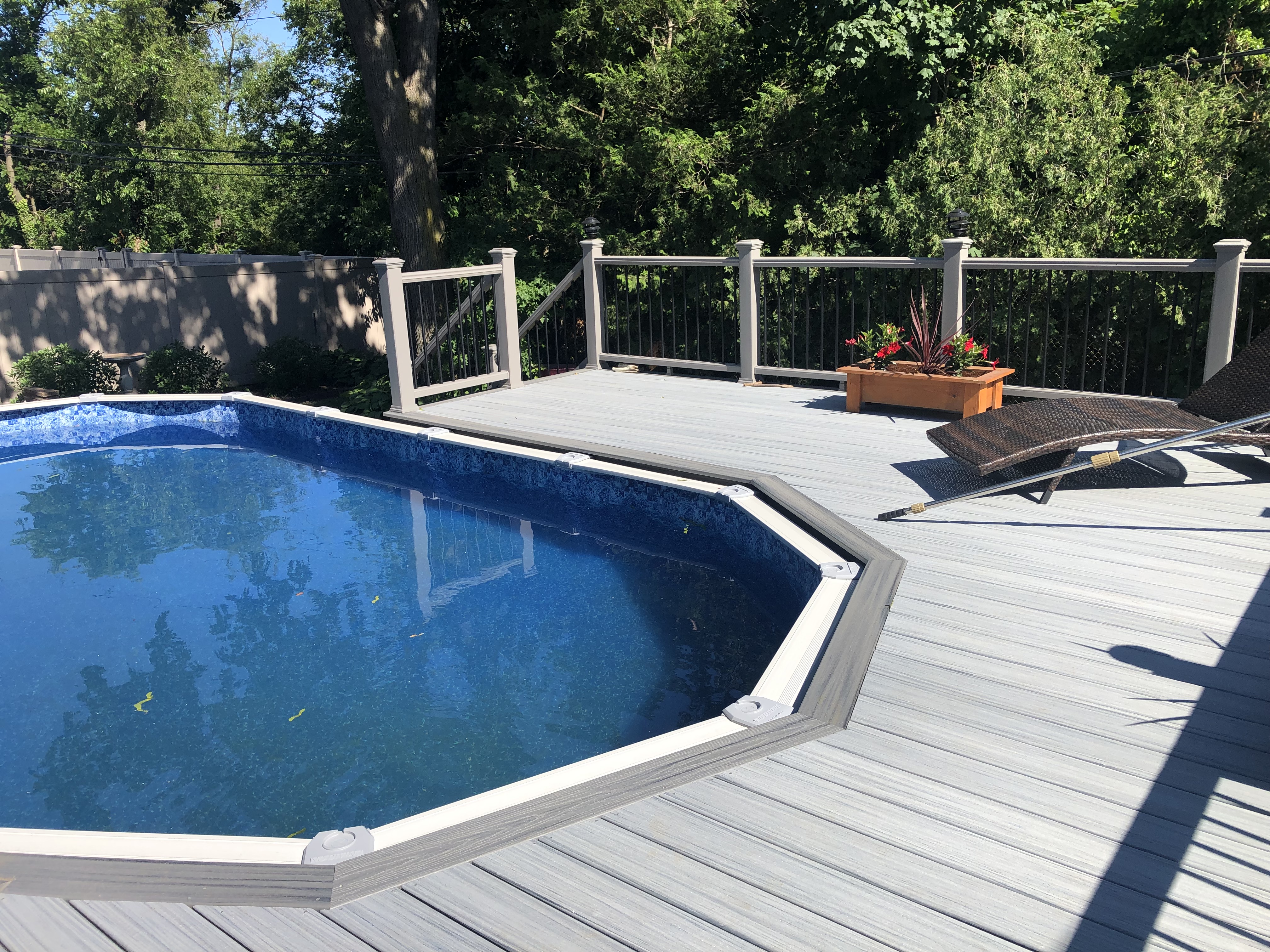 Deck builder Long Island NY