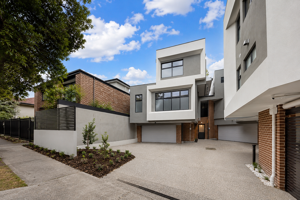Custom home knockdown rebuild project in Glenwaverley