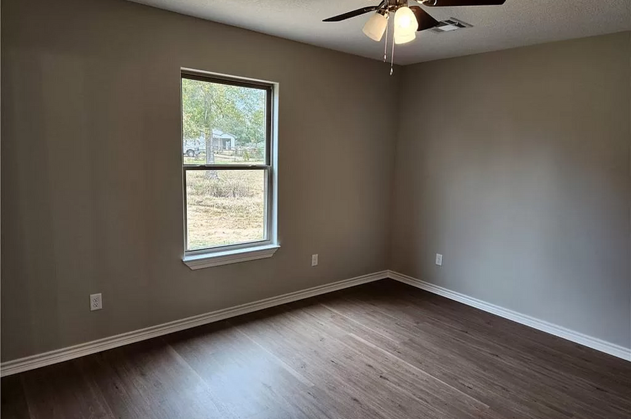 1306 Fancher St, Orange Tx 70668 - Owner Finanaced Homes for Sale in Vinton LA - Tru Housing Solutions 9