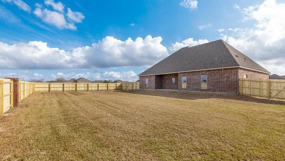 New construction - custom built home for sale - 819 Gentry Drive, Sulphur, LA 70665
4 Bedroom,  2 Full Baths,  2,203 Square Foot  
Homes for Sale in Sulphur LA 