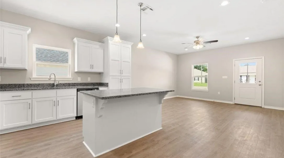 Clarence - Example Photos- custom home builders - Lake Charles LA - Sulphur LA - Deridder LA - Leesville LA - Brookeland TX - Orange TX - SWLA Constructors & Development 11