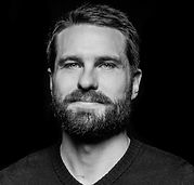 Pieni CV kuva_INSTA (1).jpg