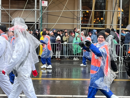 EMPTYNESTERSFINALLY, MACYS PARADE & GOKU .....
