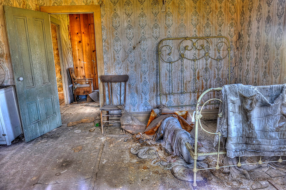 c47-Bedroon-1040.jpg