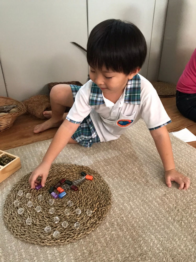 What is the difference between Arts & Crafts?