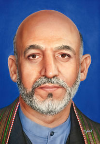 Das Kunstwerk zeigt den früheren Präsidenten von Afghanistan Hamid Karzai
(2004 - 2014)
Das Bild wurde vom Porträtierten persönlich signiert.