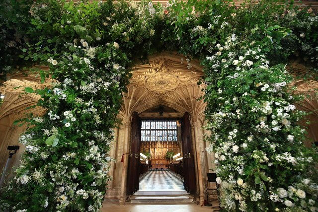 Photo: Getty Images | The inside of St Georges Chapel was adorned with the same flower arches.
