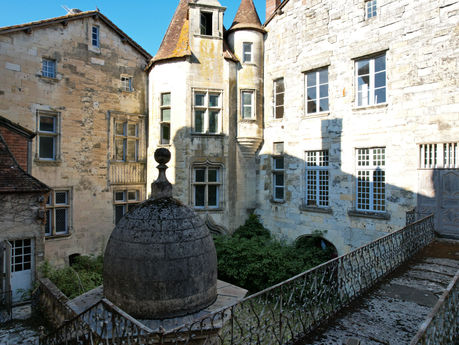 Hôtel Gamanson ou Logis Saint-Front à Périgueux