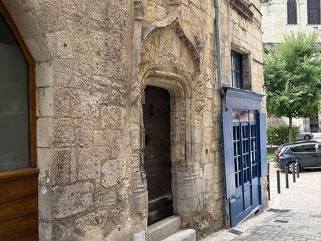 Hôtel Mèredieu d’Ambois rue de la Nation à Périgueux - Périgord Blanc