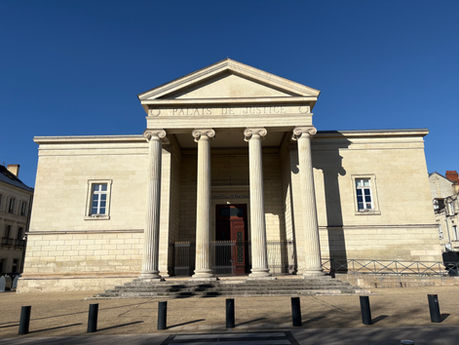 Le Palais de Justice à Périgueux