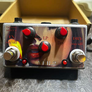 Taylor Shift II Octave with Low Pass Filter and Sub-Solo Switch