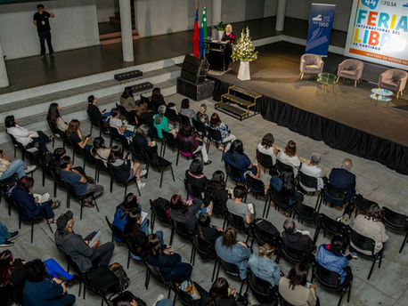 En FILSA 2025 se llevó a cabo una nueva versión del Seminario de Literatura Infantil y Juvenil