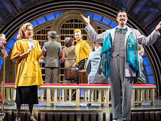 James Hume and Sally Ann Triplett as Madge and Horace Hardwick in Top Hat