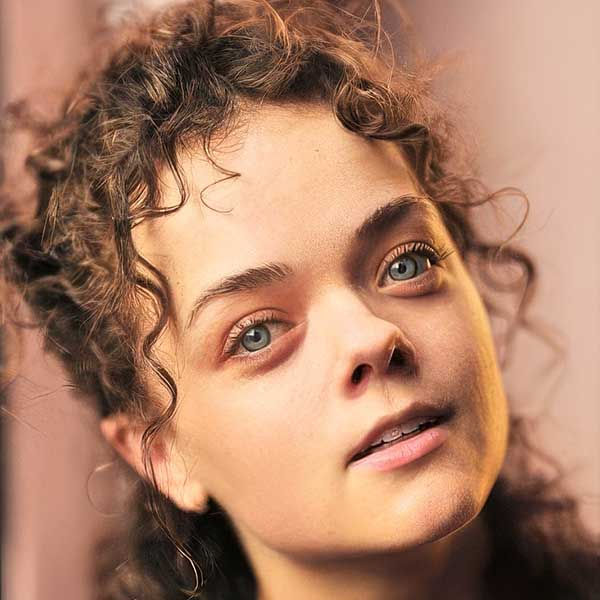 Actress Francesca Mills - pic Phil Sharp