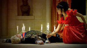 International opera trio returns