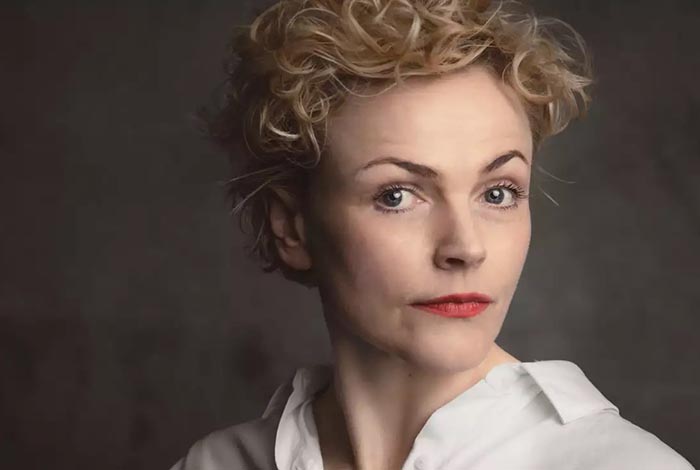 Maxine Peake in Robin/Red/Breast