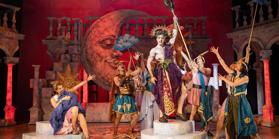 Image from Thespians by Mischief Theatre