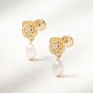 Golden rose pearl earrings, What are the Must-Have Pearl Jewellery Pieces a Woman Should Have in Her Jewellery Box? Lieves Jewels.