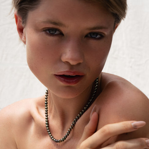 Models wearing Green shades pearl Neckalce LIEVES JEWELS