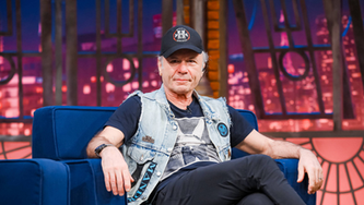 Bruce Dickinson explica afastamento do Iron Maiden de documentário: “Não queríamos controle editorial”