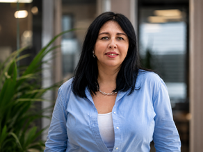 Møt Cristina – språkpraksis hos Gusterud Bygg 💙