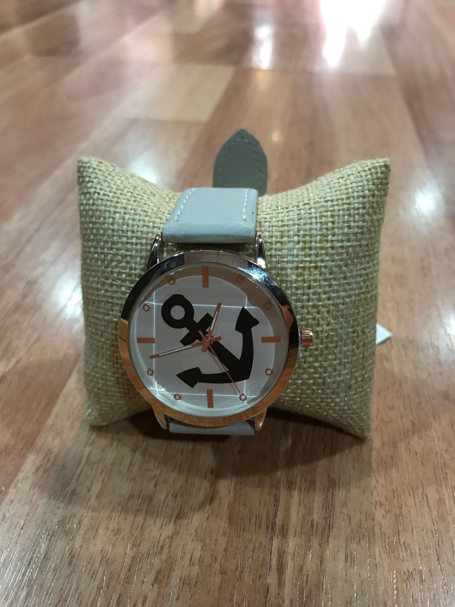 RELOJ ANCLA BEIGE