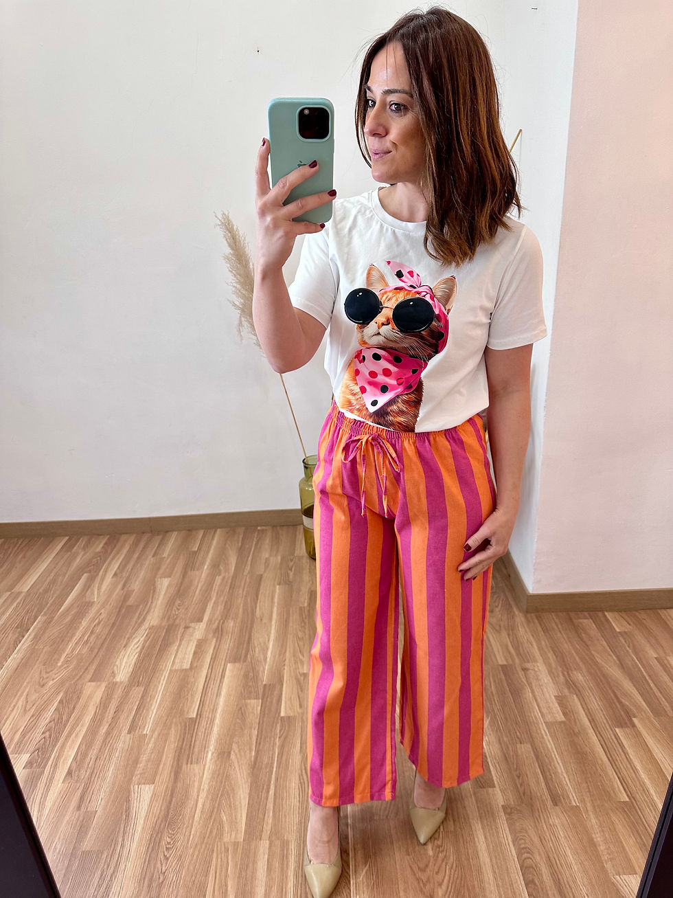 Miniatura: Pantalón a rayas fucsia y coral
