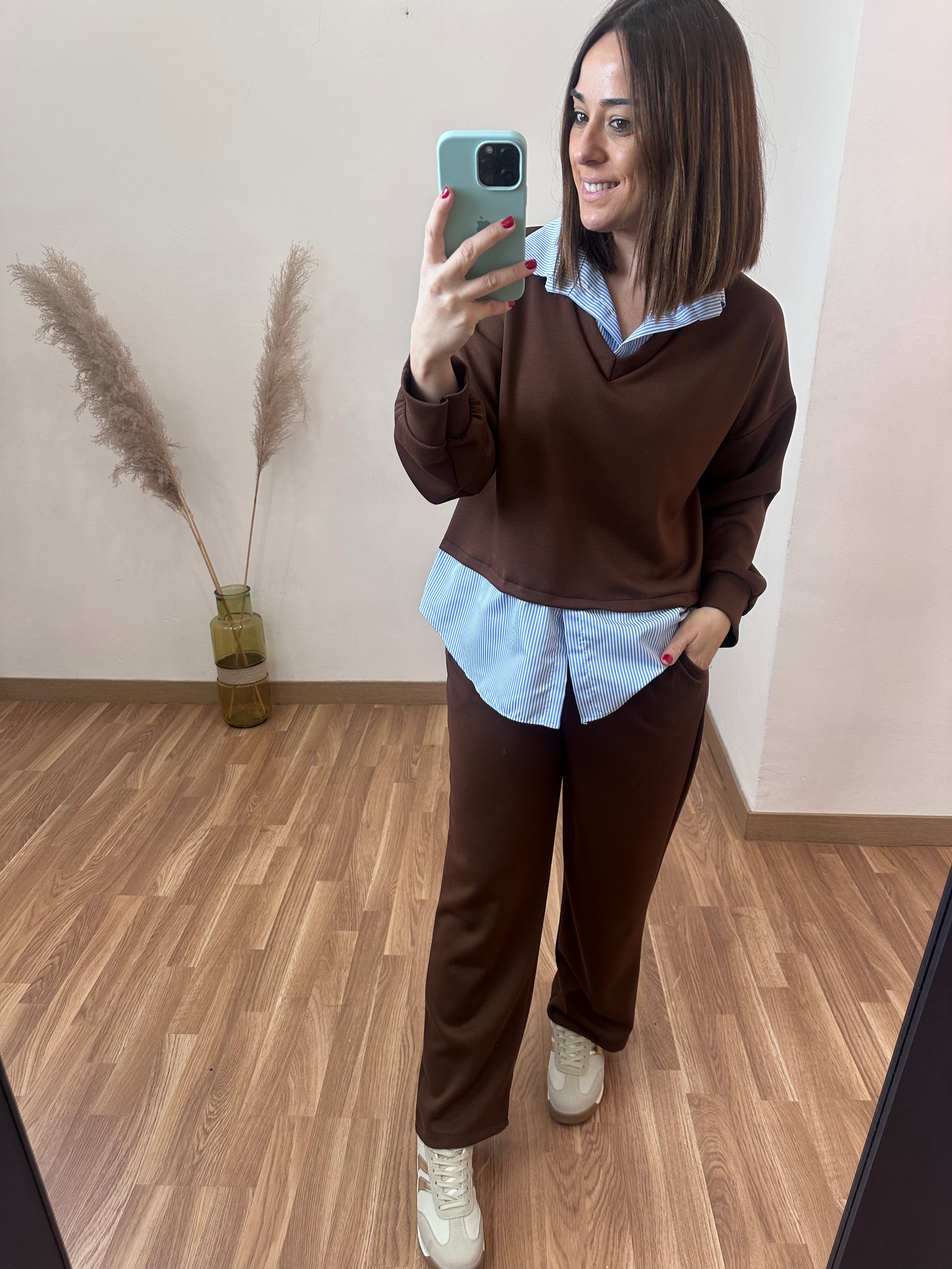 Conjunto Marcela marrón