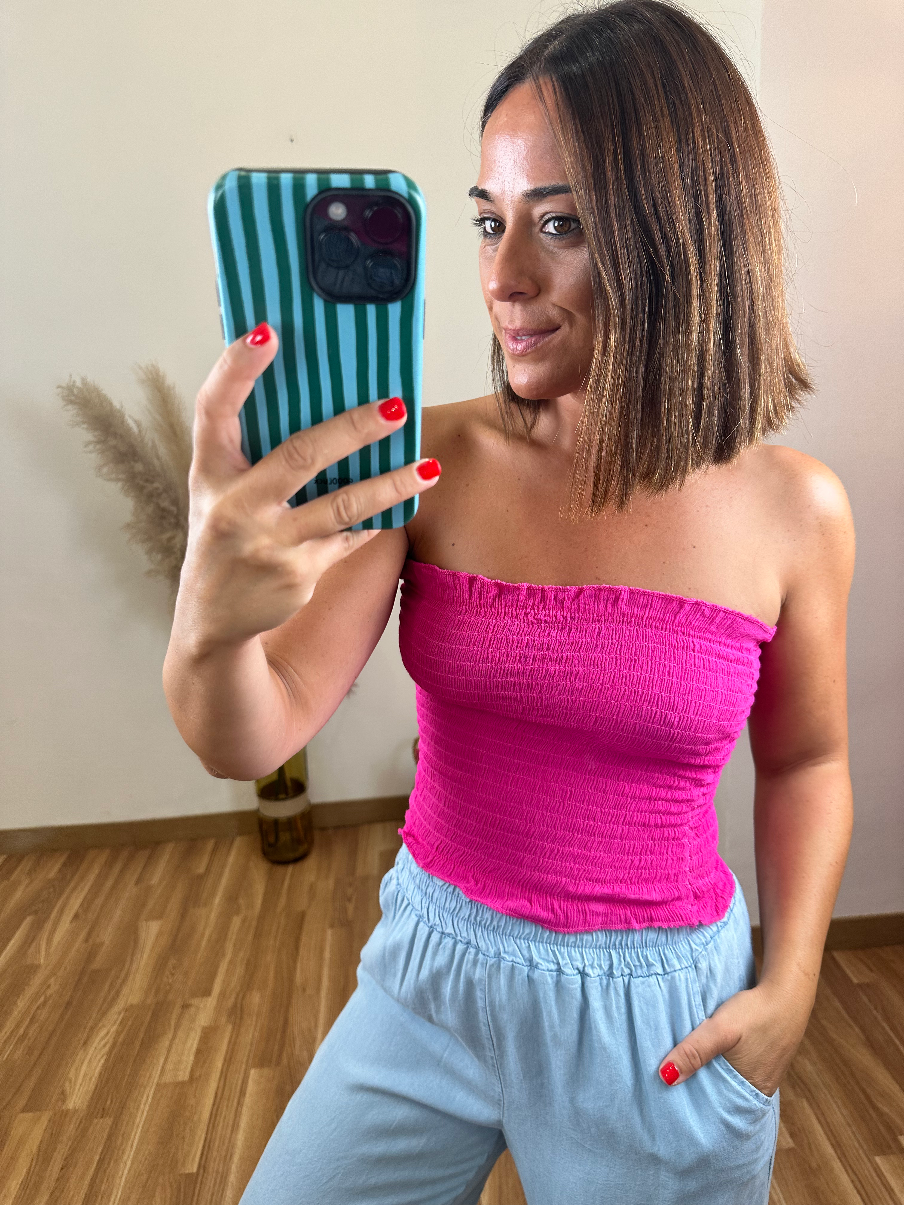 Top elástico fucsia