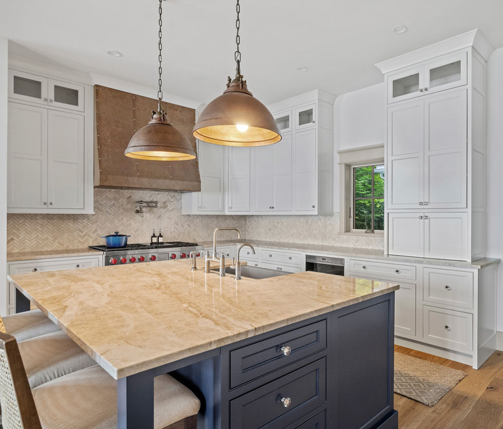 home comfort interior design lakes region lake Amy Little winnipesaukee furniture decor near me construction renovation