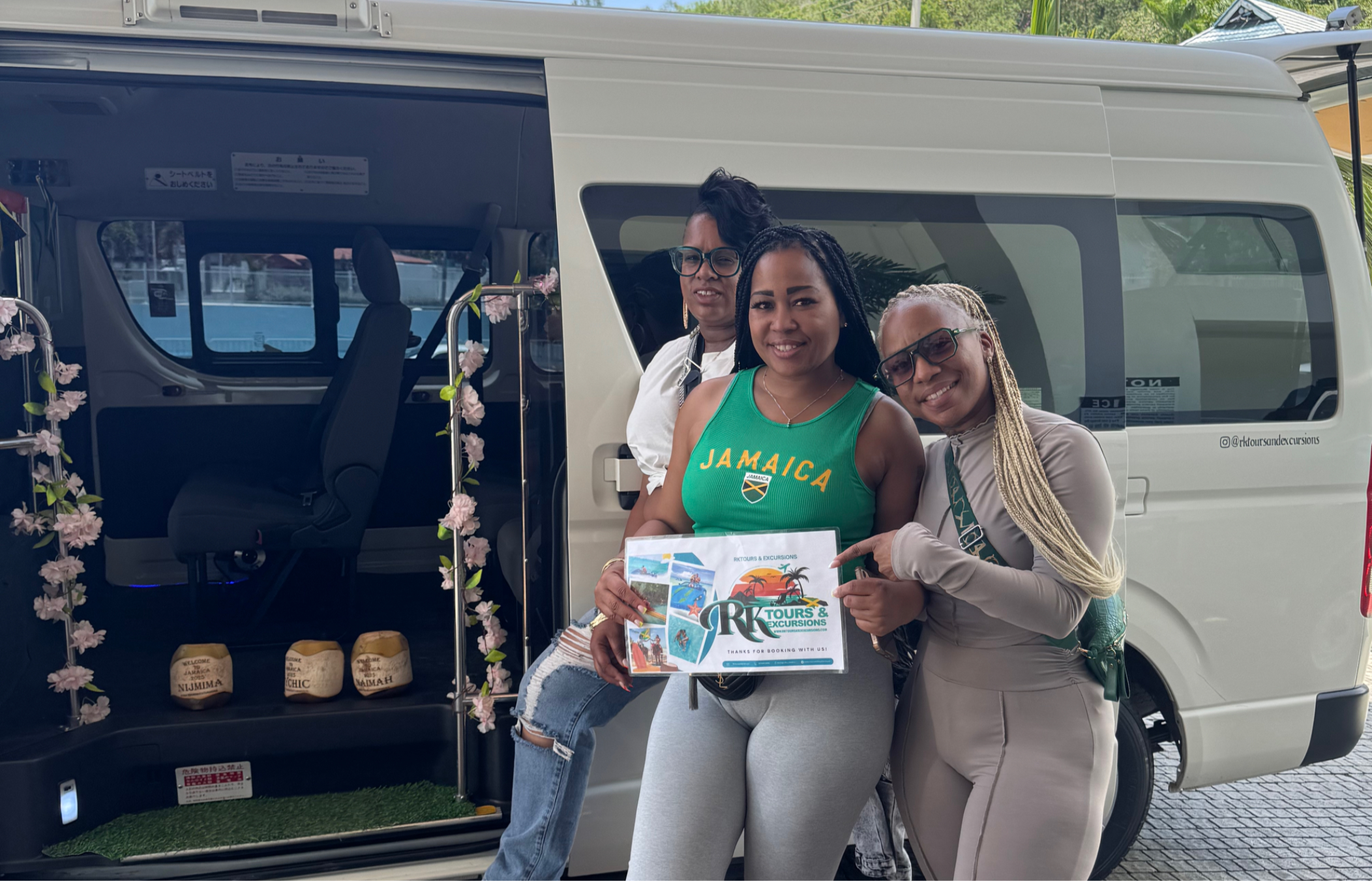 Airport to hotel pick up