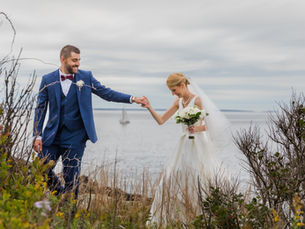 Emily & Matt's Cape Neddick Wedding