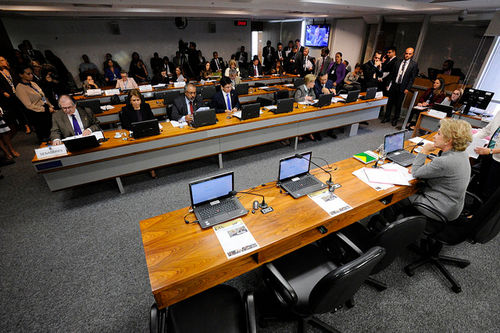 No Senado, CAS aprova aposentadoria especial para profissionais de enfermagem (Foto: Senado Notícias)