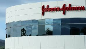 J&J, en busca de alcanzar los $100 Billones de Dólares anuales, cuenta con dos potentes fármacos en inmunología; Tremfya y el nuevo Icotyde.