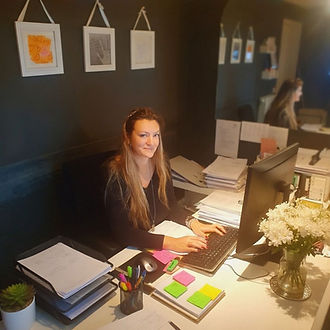 jana bureau3.jpeg