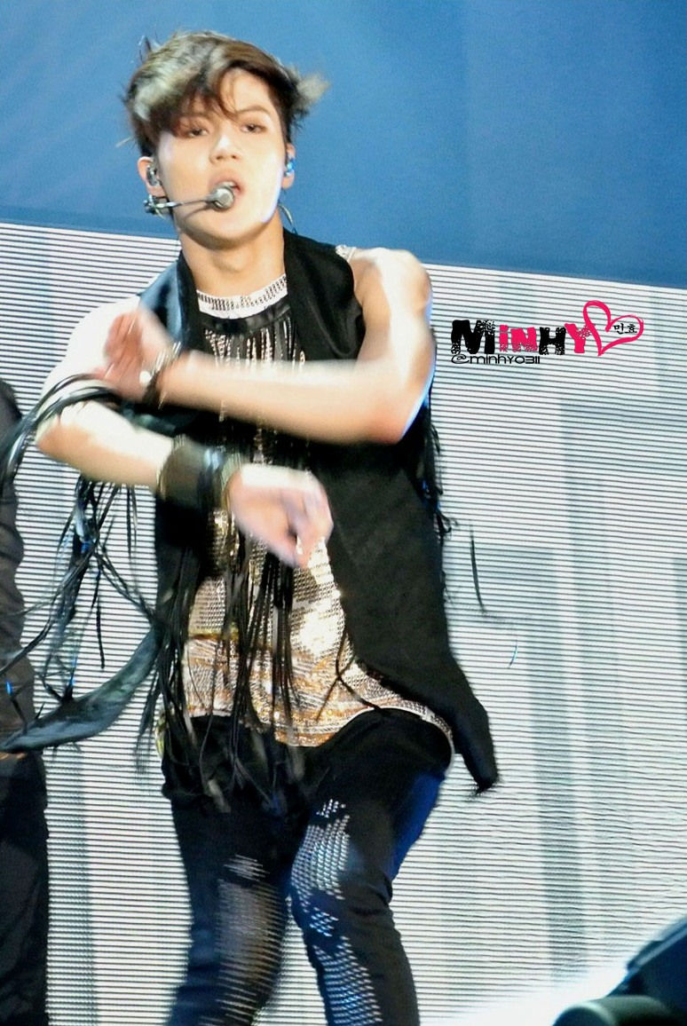 SHINEE TAE 10.jpg