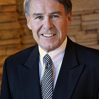 Writer: Rick Wiles