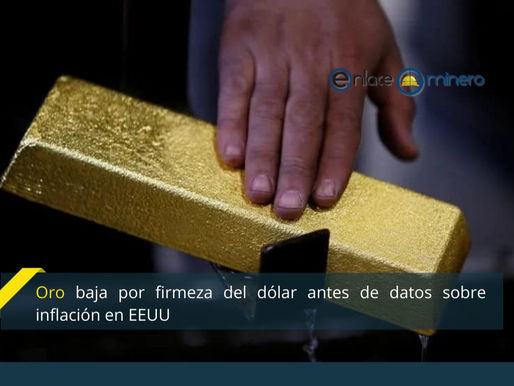 Oro baja por firmeza del dólar antes de datos sobre inflación en EEUU