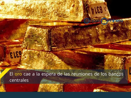 El oro cae a la espera de las reuniones de los bancos centrales