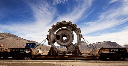 Cobre pierde terreno, reunión EEUU-China inquieta al mercado