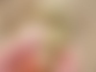 Oro cae pero se encamina a ganancia semanal ante amenaza de variante Delta.