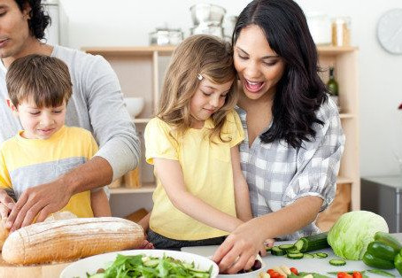 How to Start Eating Healthier as a Family