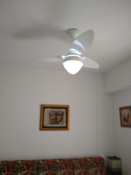 ventilador na sala.jpeg