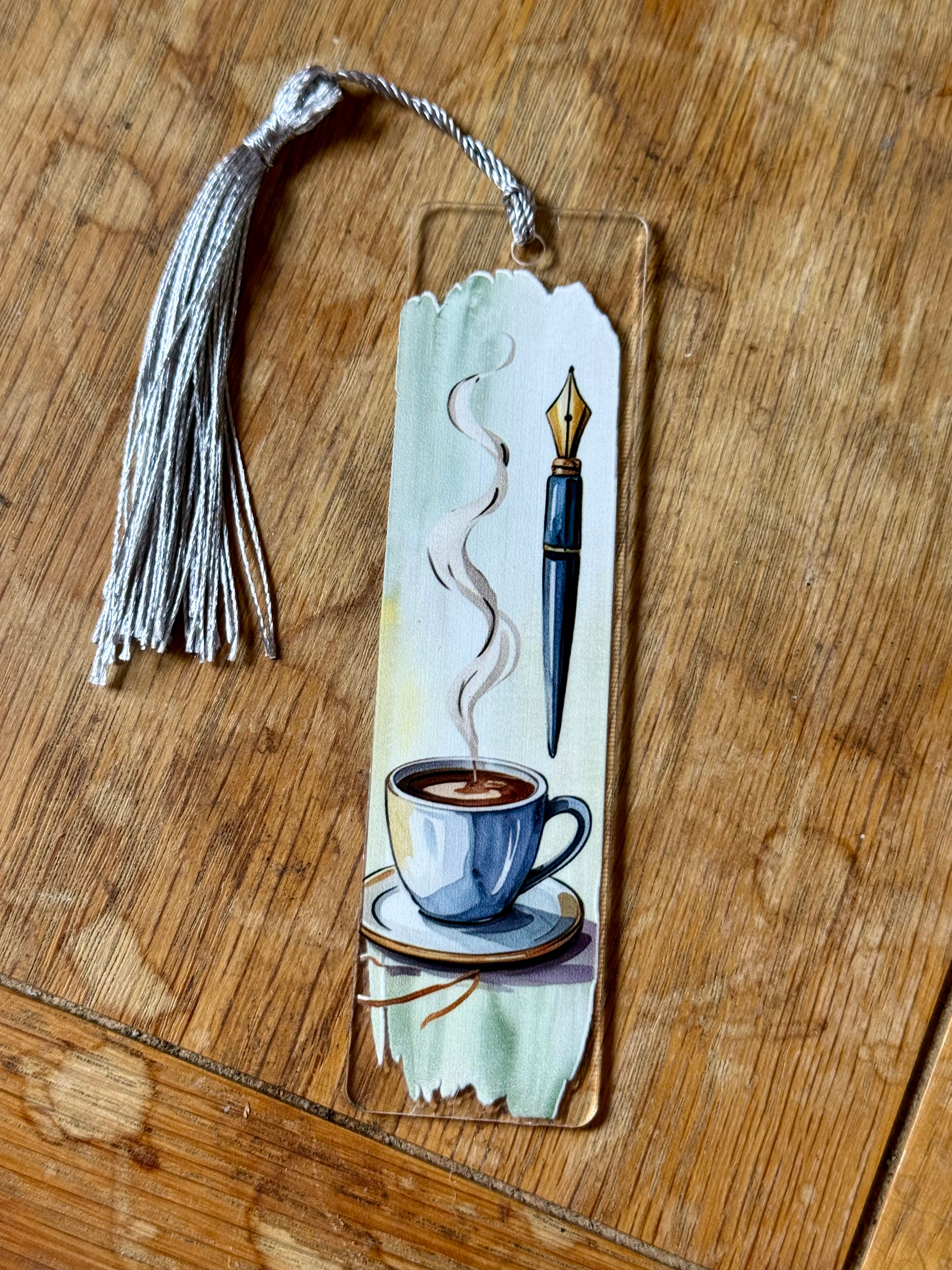 Fountain pen and cup
