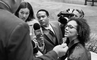 Scandal! What happens to politicians on the public pillory