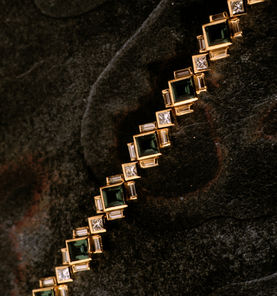 18K Y.G. Emerald and Dia. Bracelet