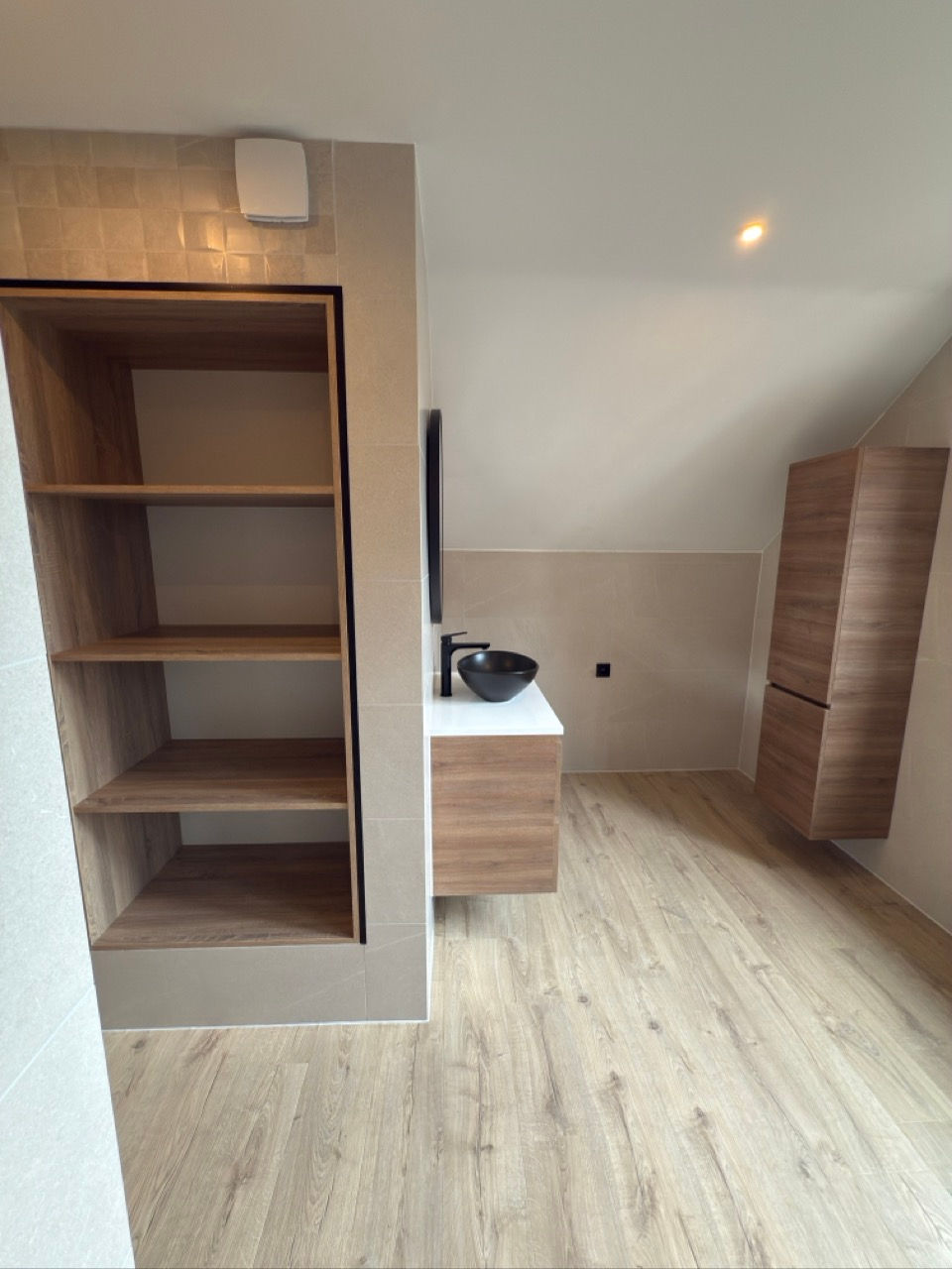 Inbouwkast in badkamer