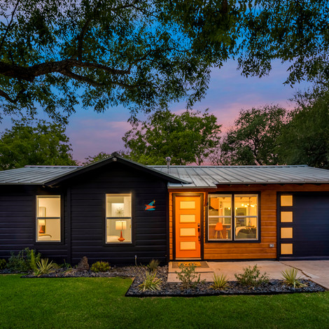 The MidCentury Cottage House